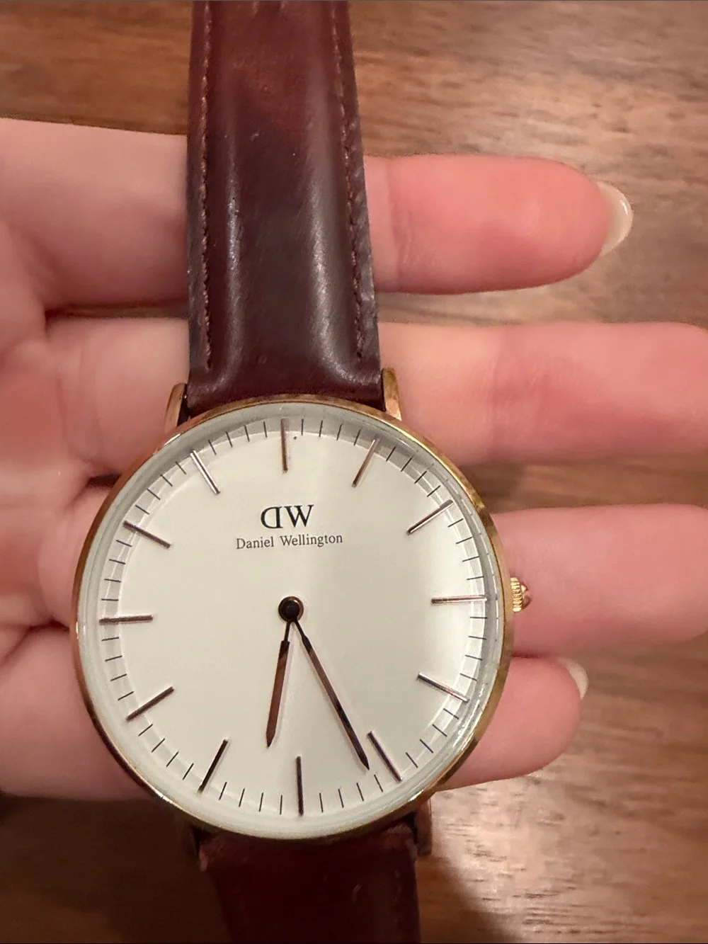 Daniel Wellington B36R8, never worn